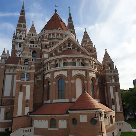 Guru 1 * Szeged