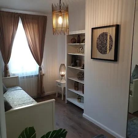 Guru 1 Apartment