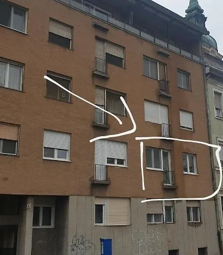Guru 1 Apartamento