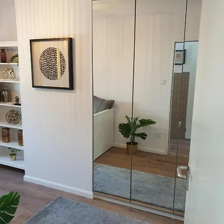 Apartament Guru 1 Segedyn