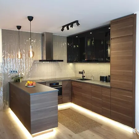 Guru 1 Apartament *