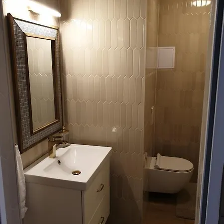 Apartament Guru 1